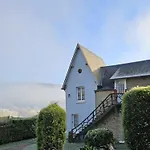 De La Petite Suisse
