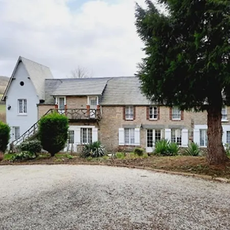 Holiday home De La Petite Suisse Clecy