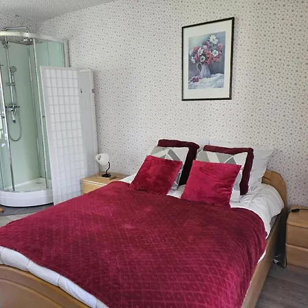 De La Petite Suisse Ferienhaus Clécy