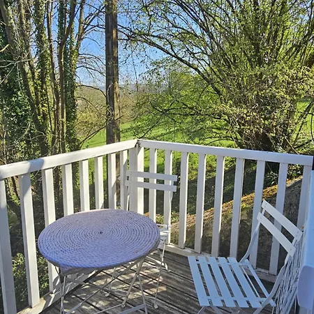 De La Petite Suisse Casa de Férias Clécy