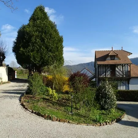 Casa de Férias De La Petite Suisse *