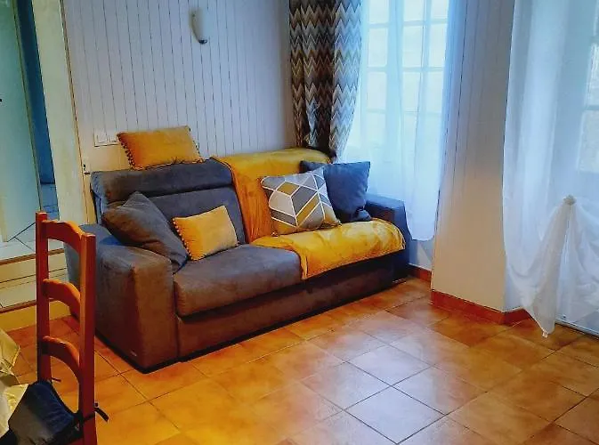 Holiday home De La Petite Suisse Clecy