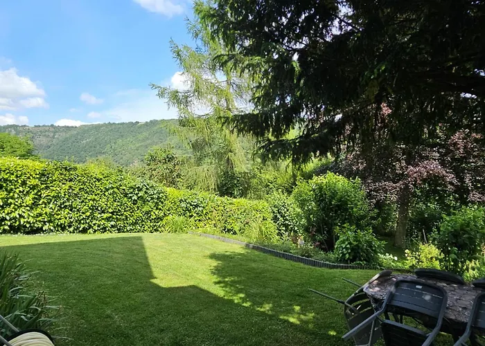 Ferienhaus De La Petite Suisse *