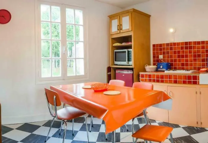 De La Petite Suisse Clecy